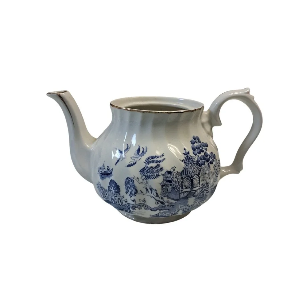 Robinson Design Group‎ Small White Blue Work Gold Trim Teapot  Tea Missing Top
